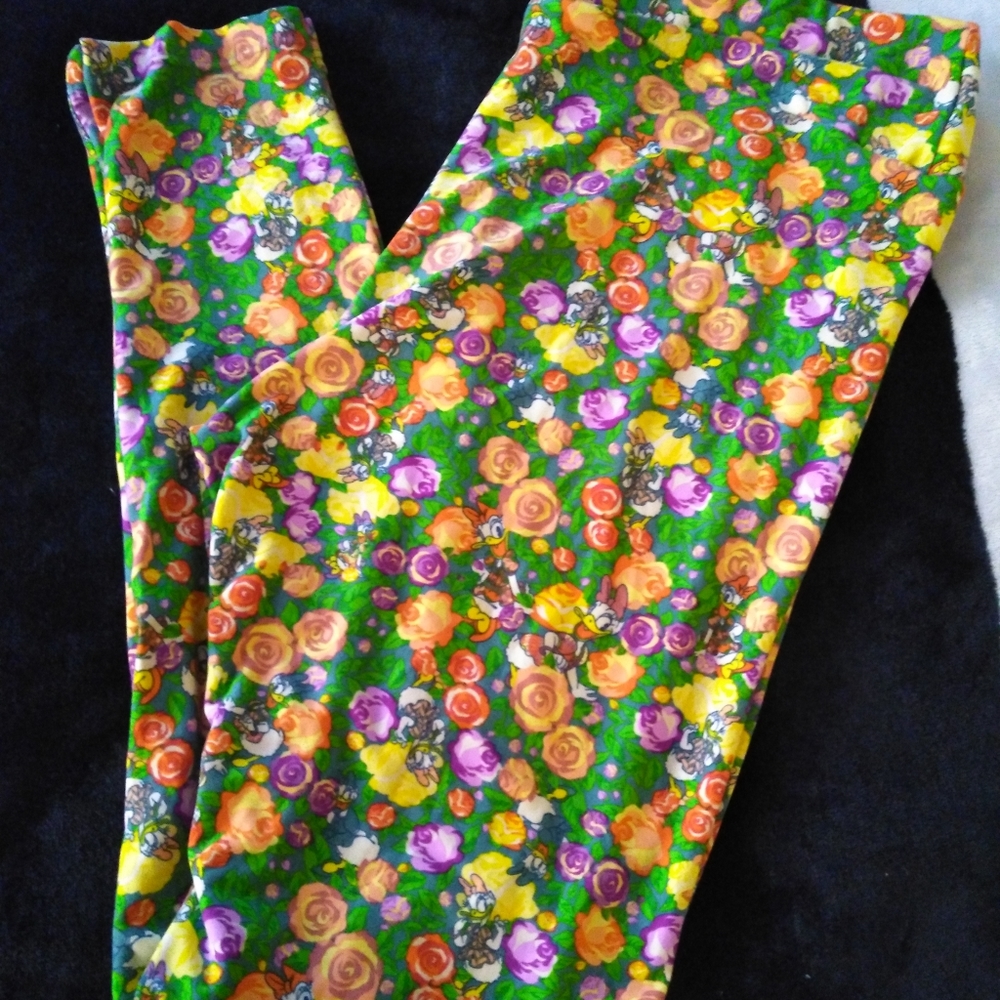 LuLaRoe Disney Leggings❌ SOLD ❌